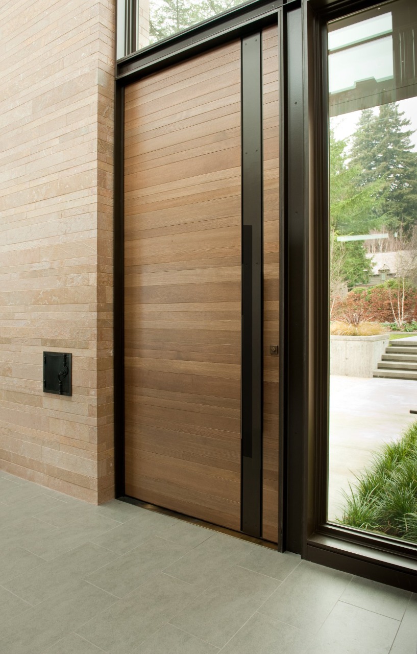 Custom-made Entrance Doors and Bollards